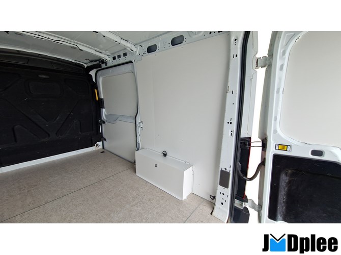 9F27-JMB-200 - vue 2