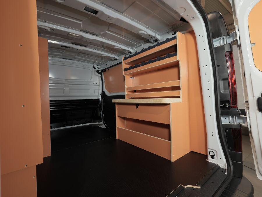 Aménagement casiers bois okoumé VOLKSWAGEN TRANSPORTEUR T7 2024
